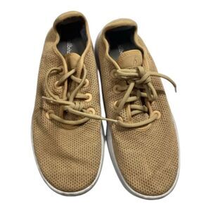All Birds Tree runners light weightMens Size 10 Yellow mustard‎ White